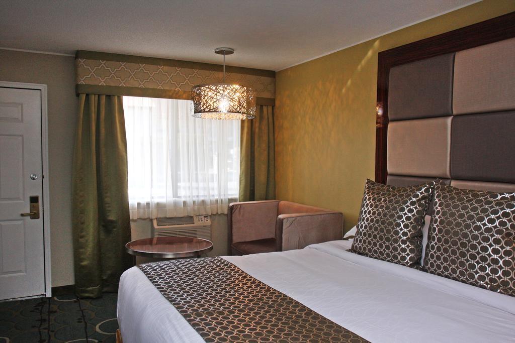 Gateway Inn And Suites ซาลิดา ภายนอก รูปภาพ