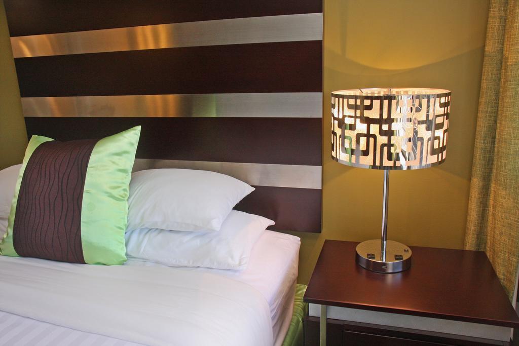 Gateway Inn And Suites ซาลิดา ภายนอก รูปภาพ
